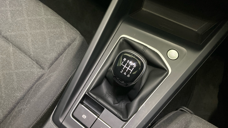 Volkswagen Golf 1.0 TSI Life 5dr Petrol Hatchback